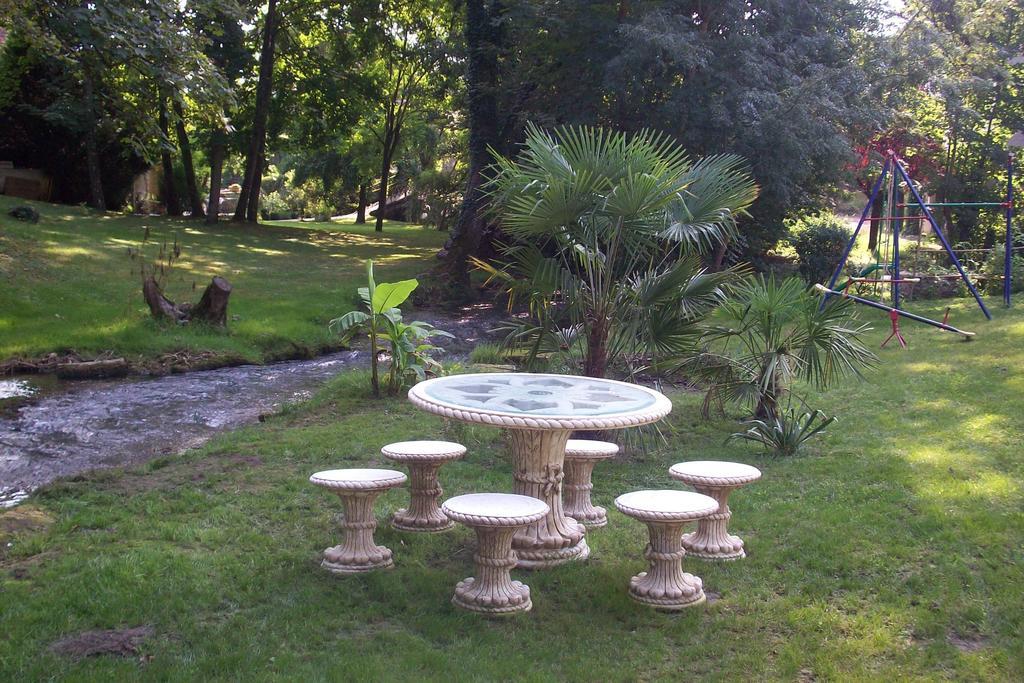 Chambres D'Hotes & Gites Pouget Les Eyzies Dış mekan fotoğraf
